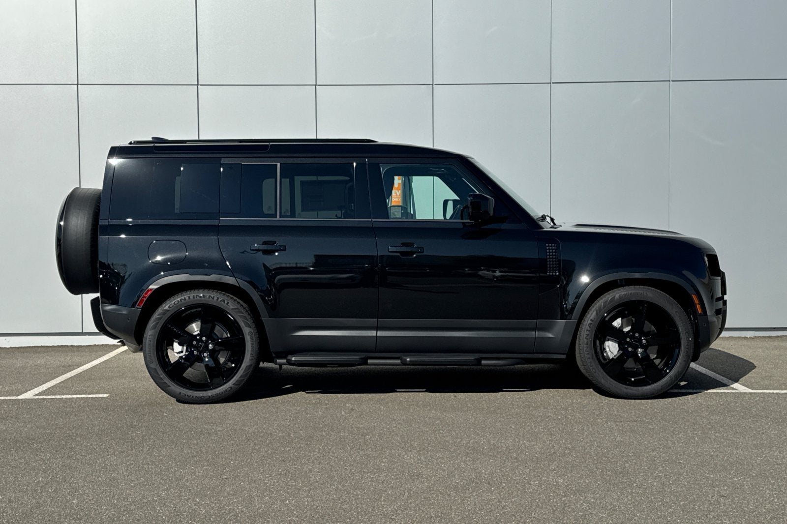 2026 Land Rover Defender 110 S