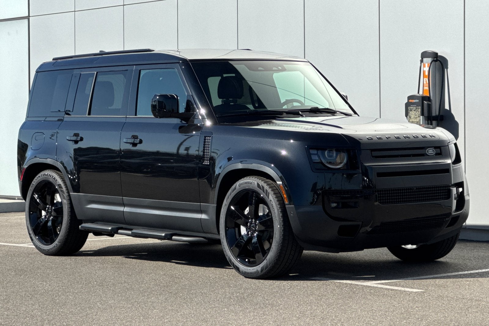 2026 Land Rover Defender 110 S