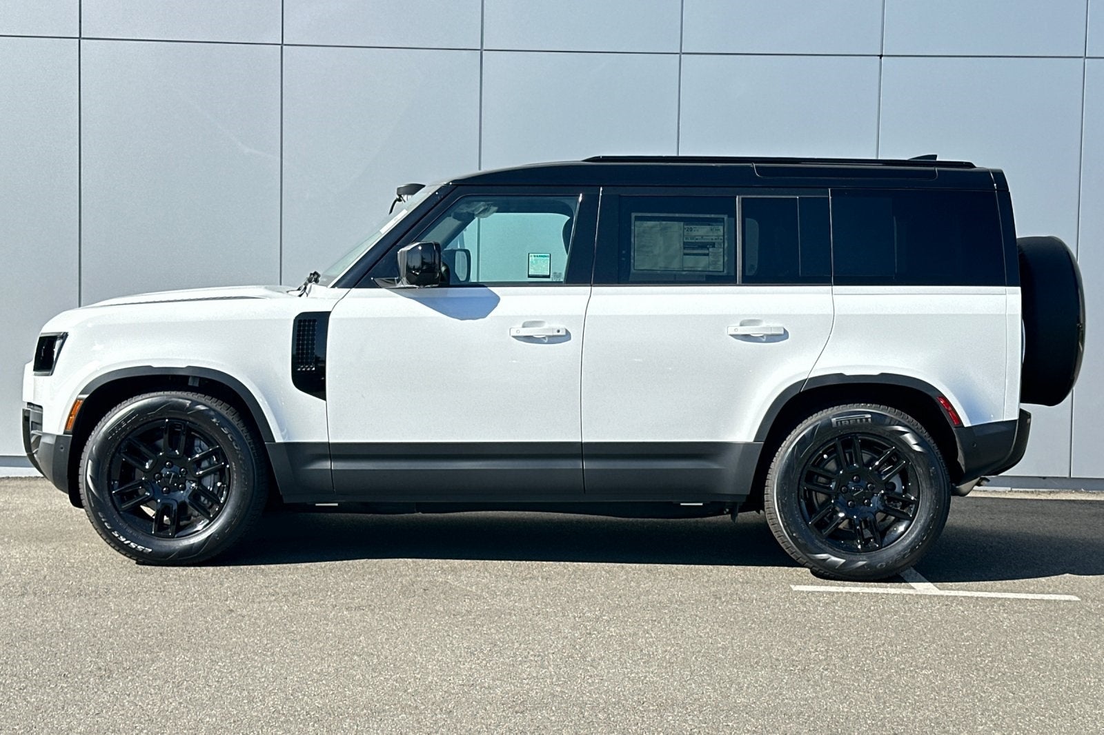 2026 Land Rover Defender 110 S