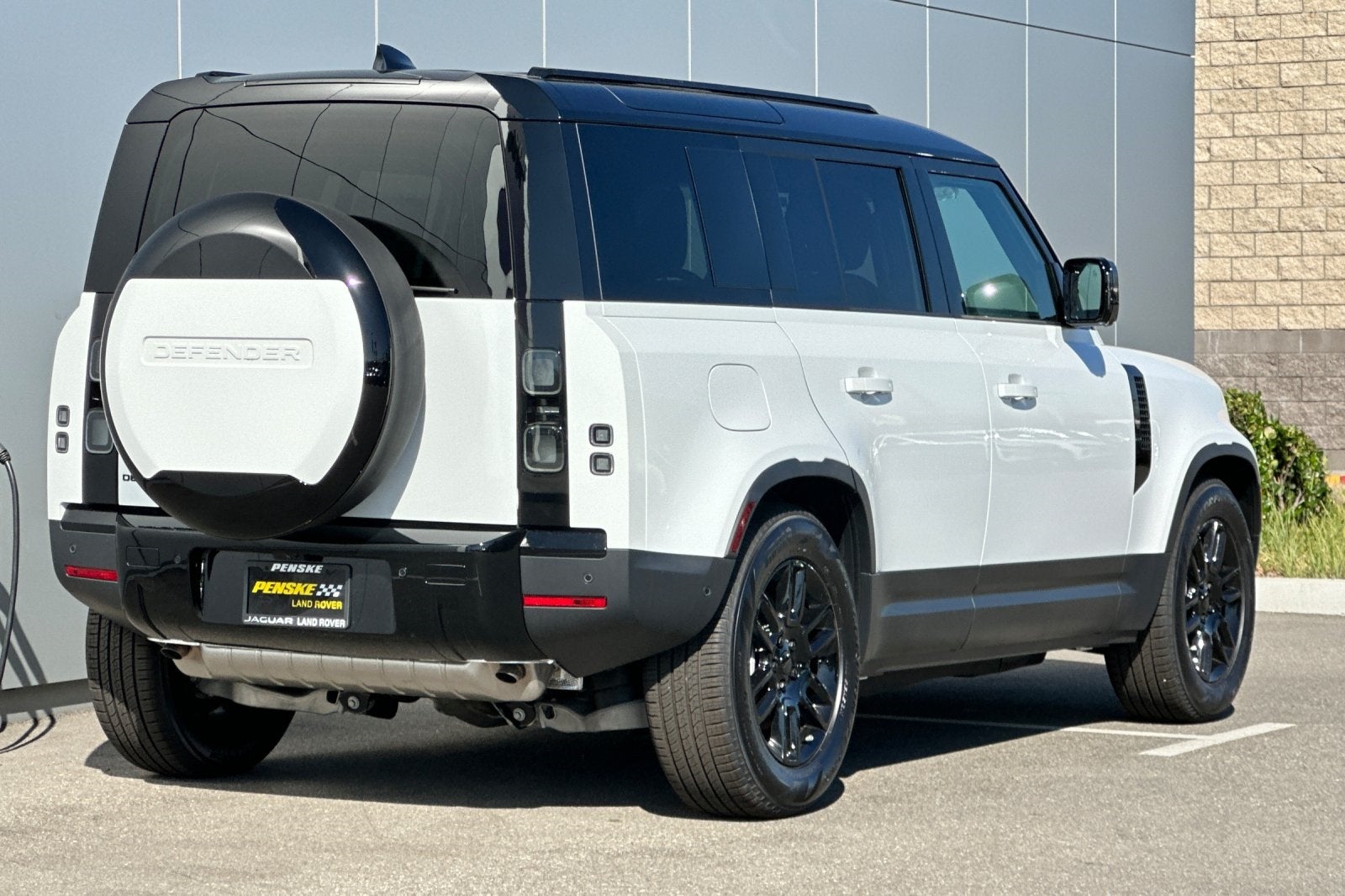 2026 Land Rover Defender 110 S