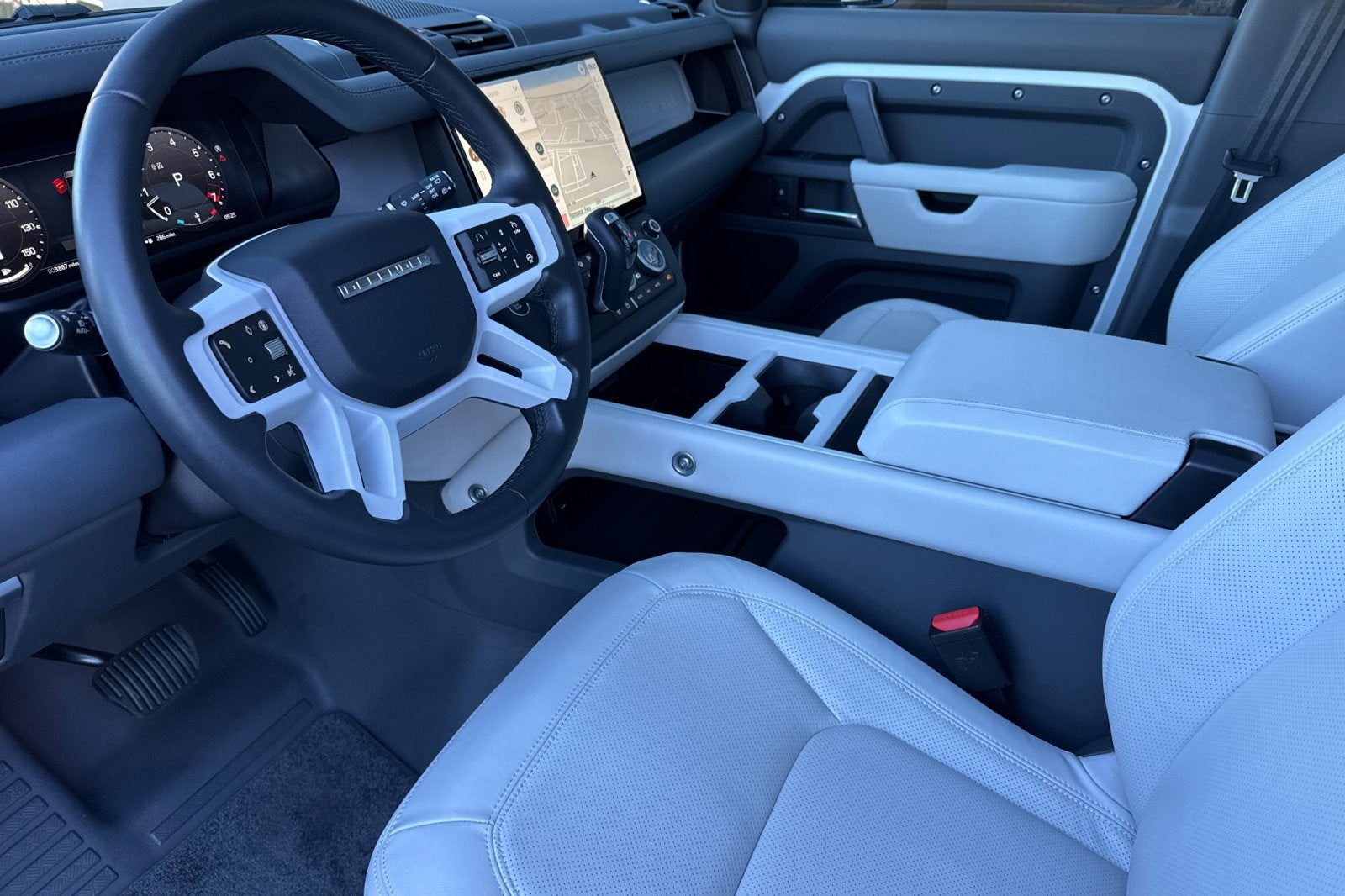 2026 Land Rover Defender 130 S