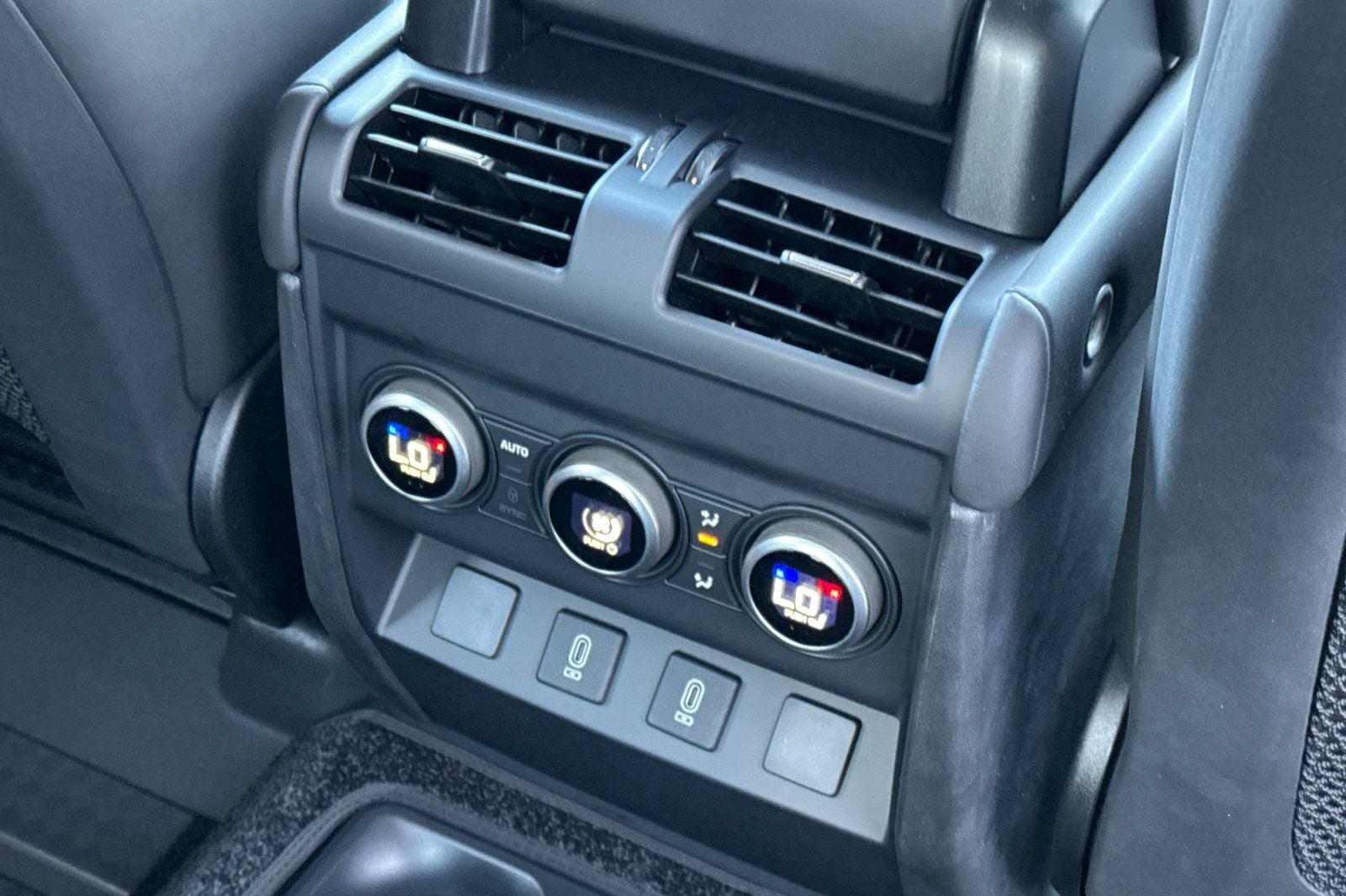 2026 Land Rover Defender 130 S