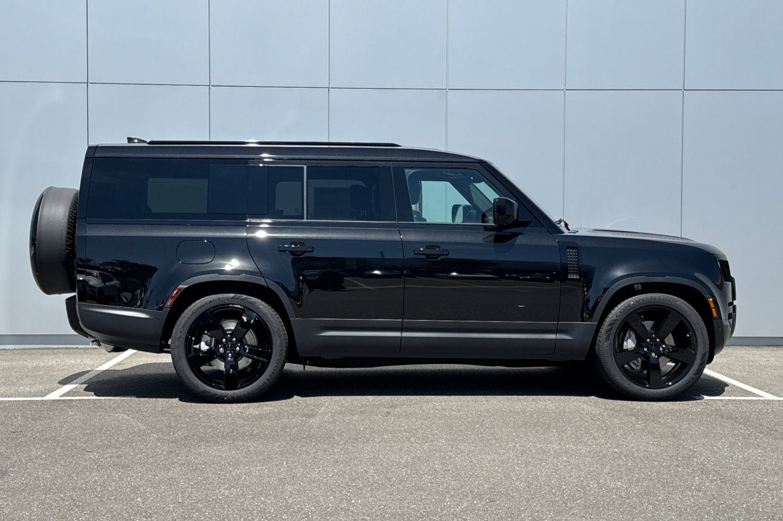 2026 Land Rover Defender 130 S
