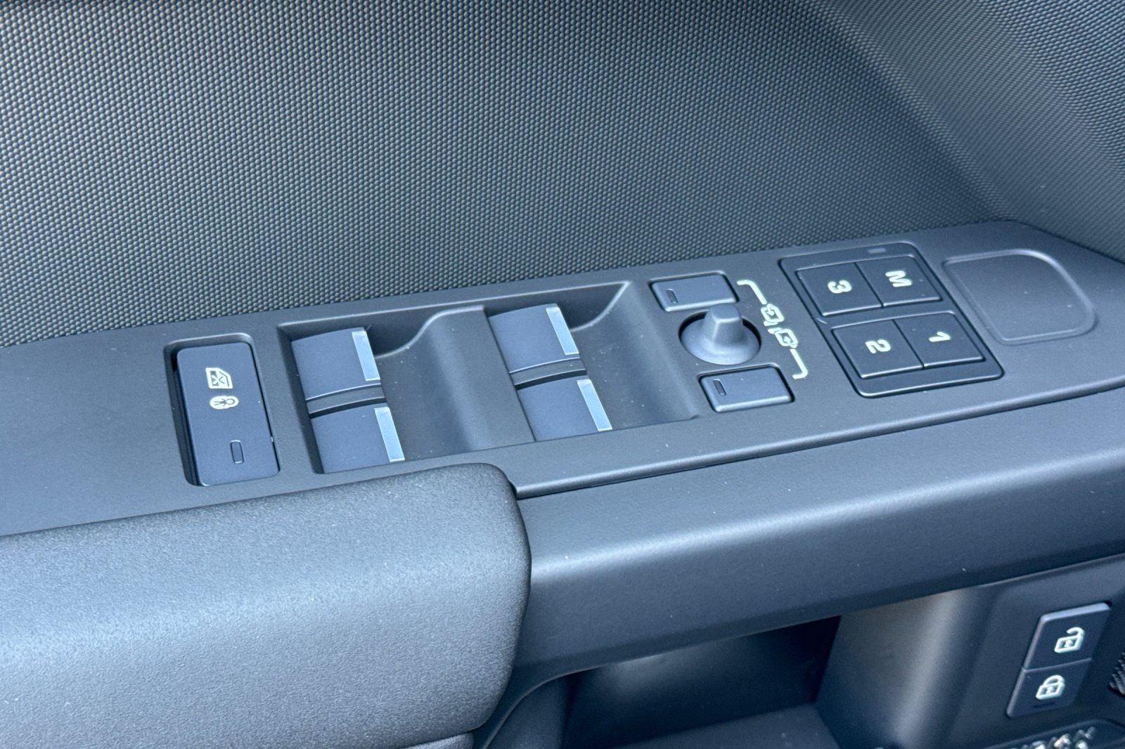 2026 Land Rover Defender 110 Trophy Edition Keswick