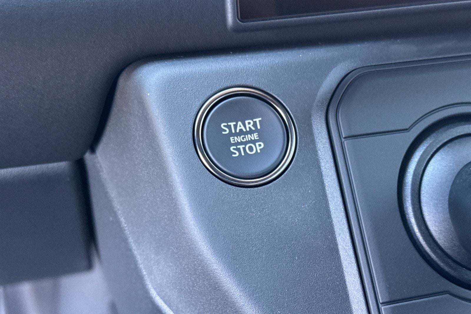 2026 Land Rover Defender 110 Trophy Edition Keswick