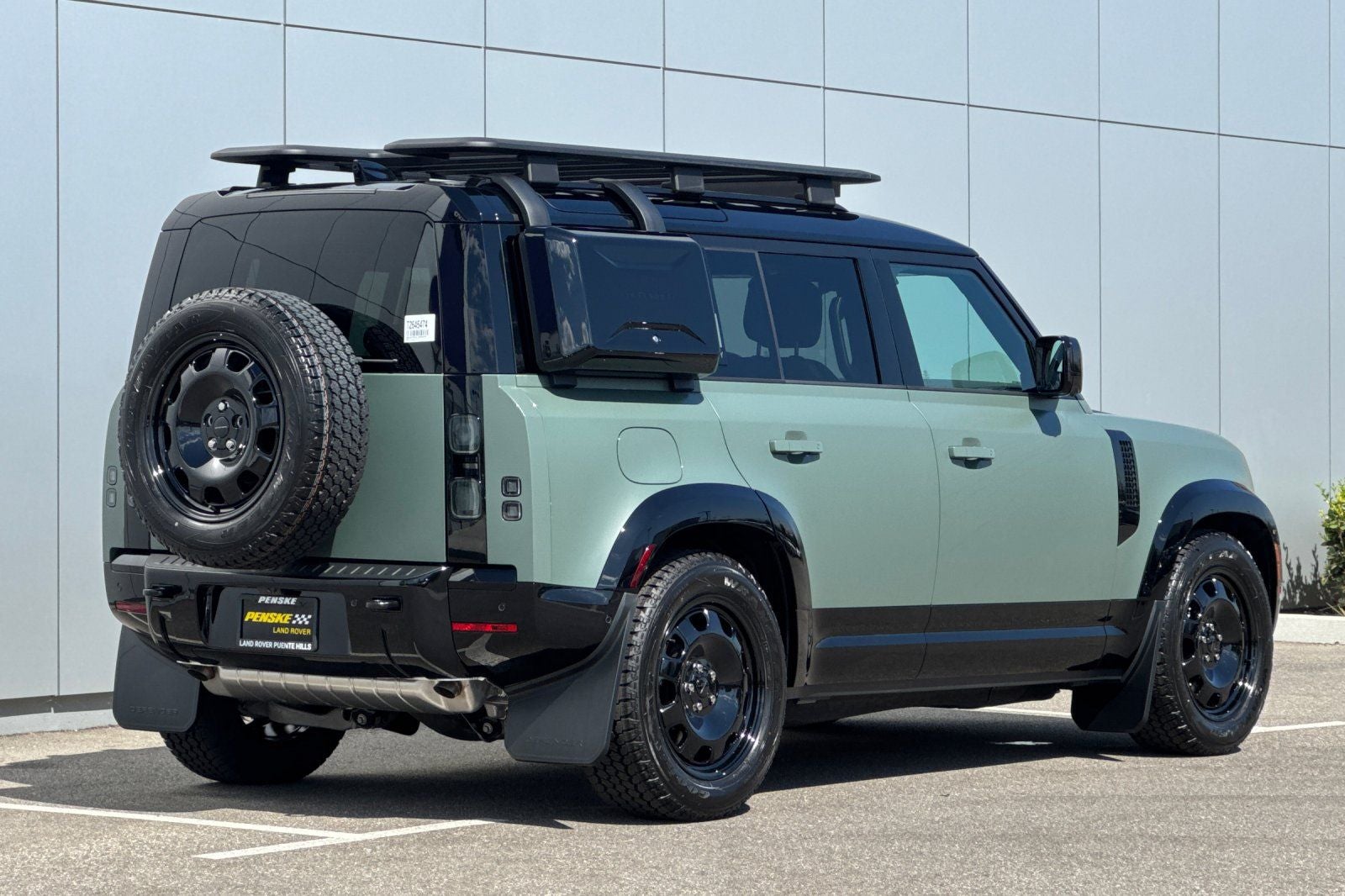 2026 Land Rover Defender 110 Trophy Edition Keswick