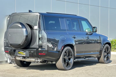 2026 Land Rover Defender 130 V8