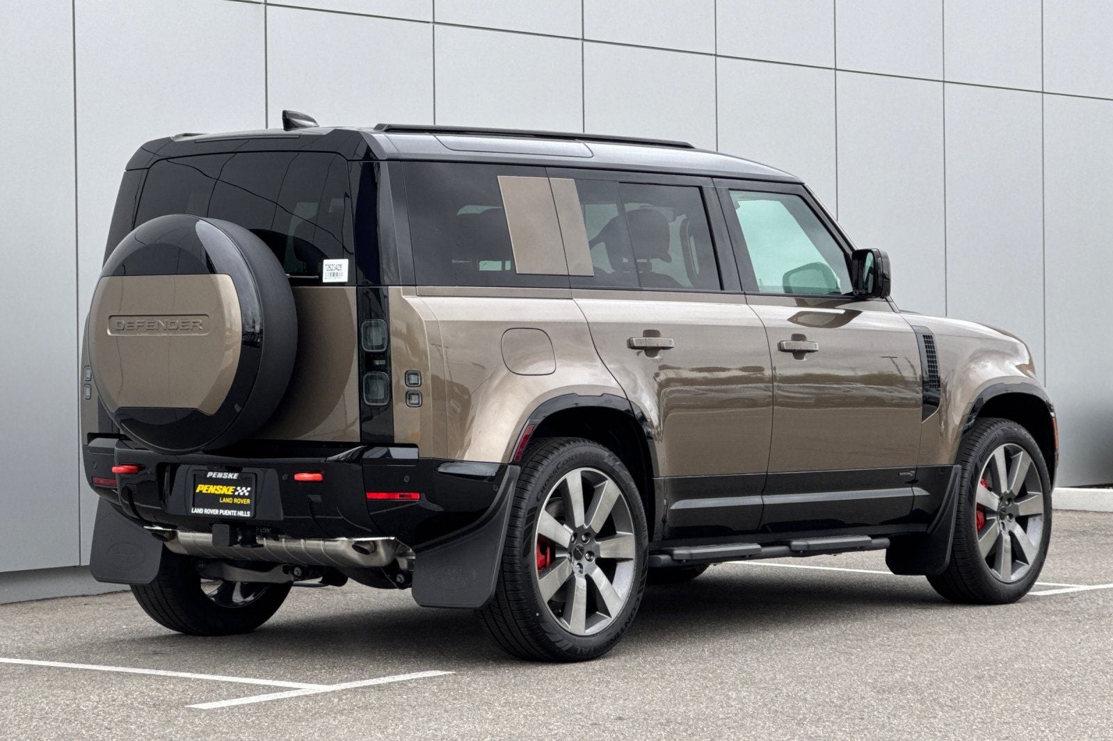 2026 Land Rover Defender 110 X