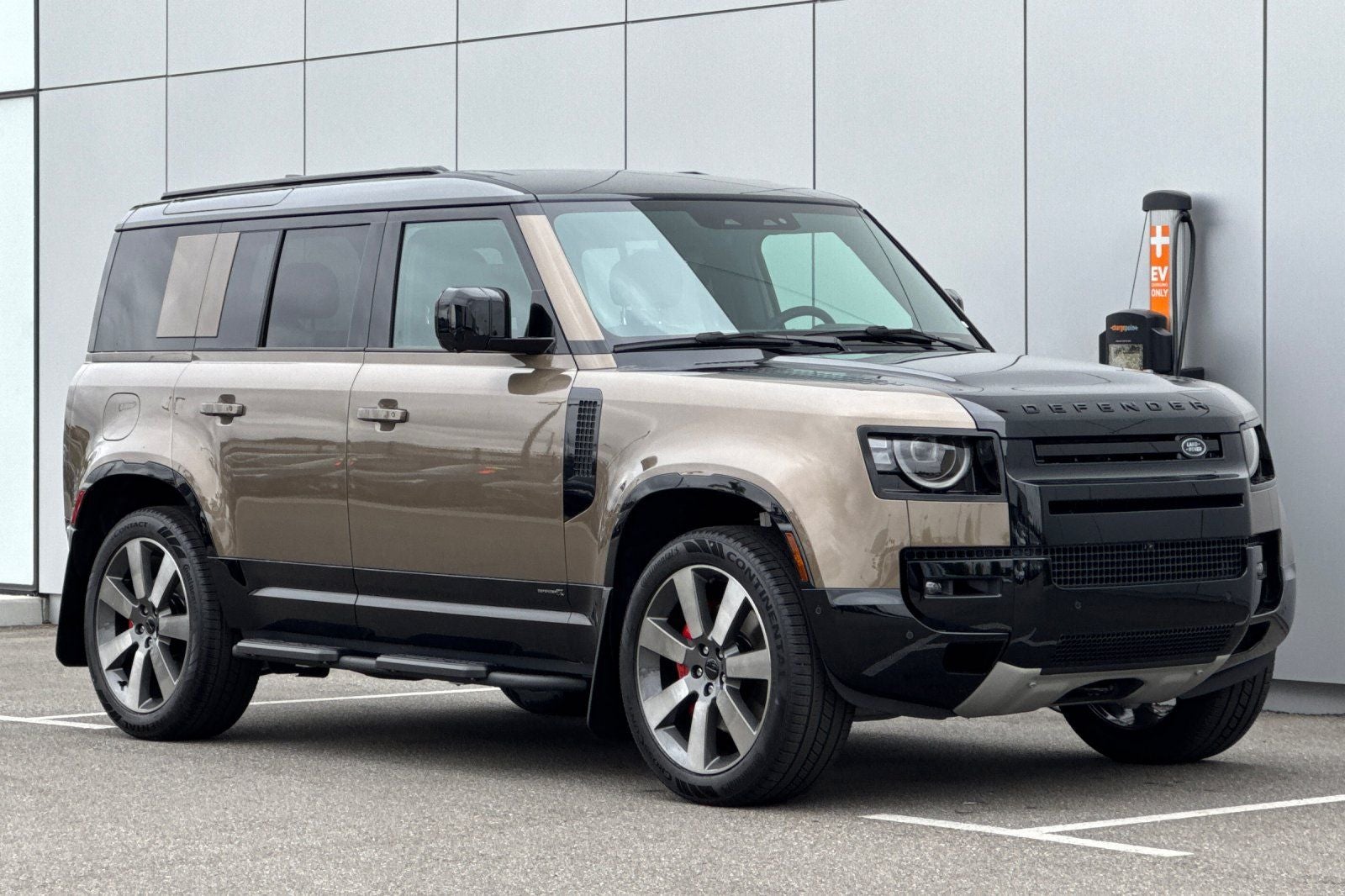 2026 Land Rover Defender 110 X