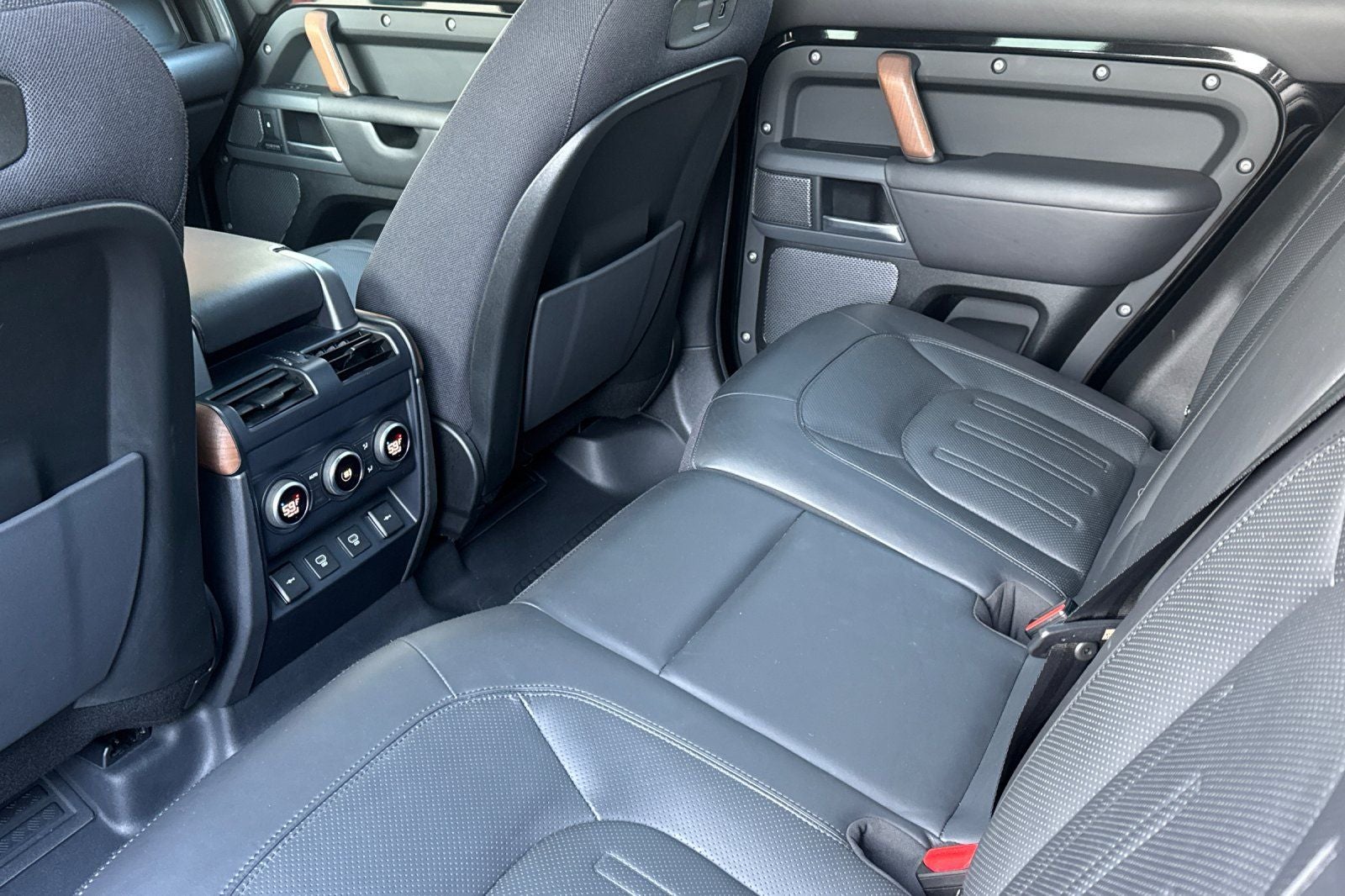 2022 Land Rover Defender 110 X