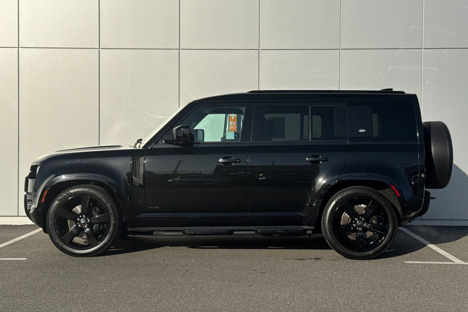 2022 Land Rover Defender 110 X