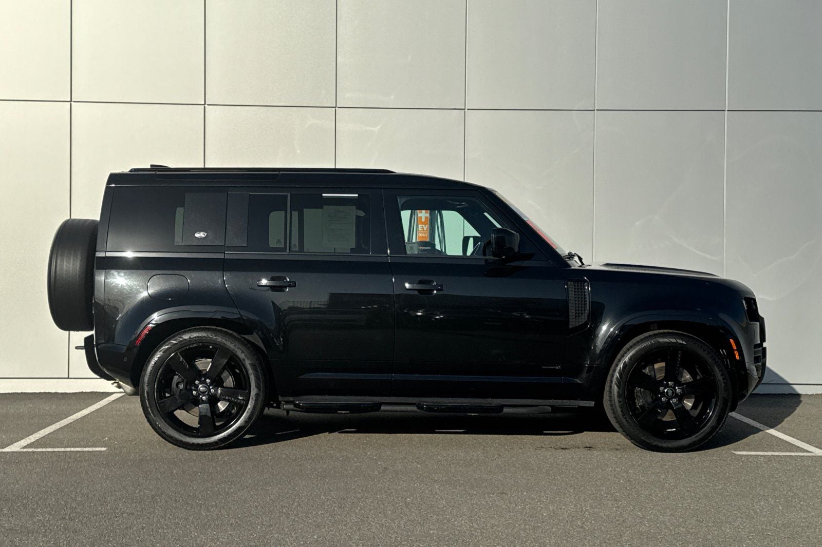 2022 Land Rover Defender 110 X