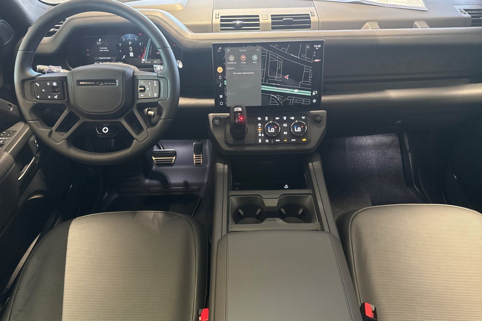 2026 Land Rover Defender 110 V8