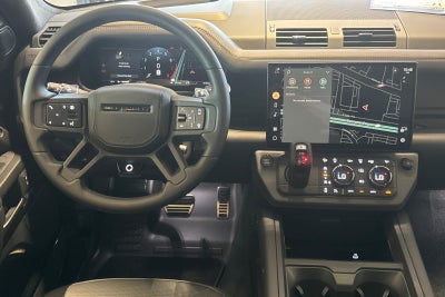 2026 Land Rover Defender 110 V8