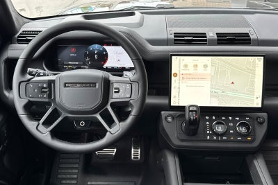 2026 Land Rover Defender 110 OCTA Black