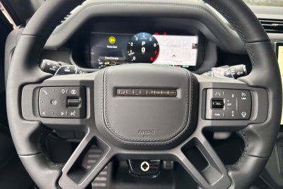 2026 Land Rover Defender 110 OCTA Black