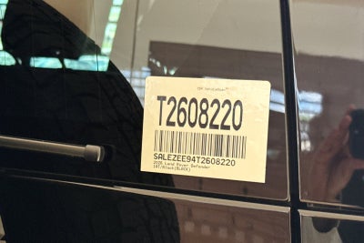2026 Land Rover Defender 110 V8