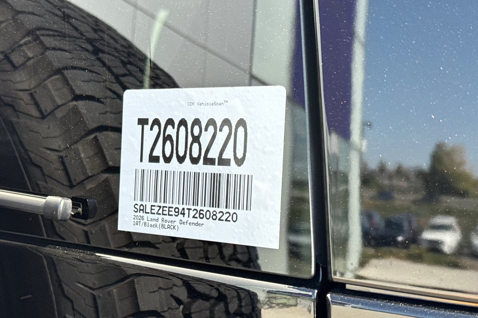 2026 Land Rover Defender 110 OCTA Black