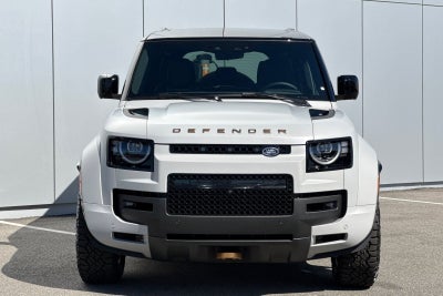 2026 Land Rover Defender 110 OCTA