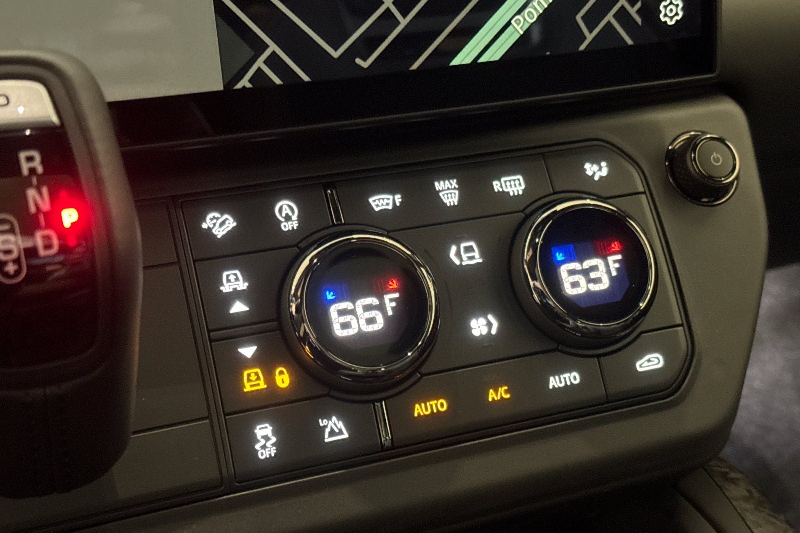 2026 Land Rover Defender 110 V8