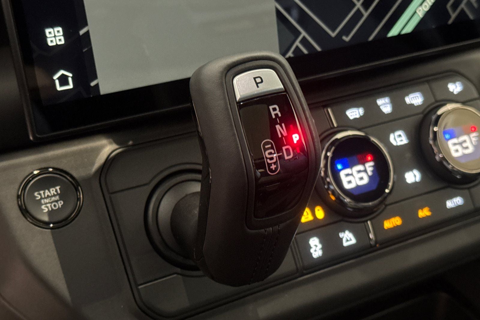 2026 Land Rover Defender 110 V8