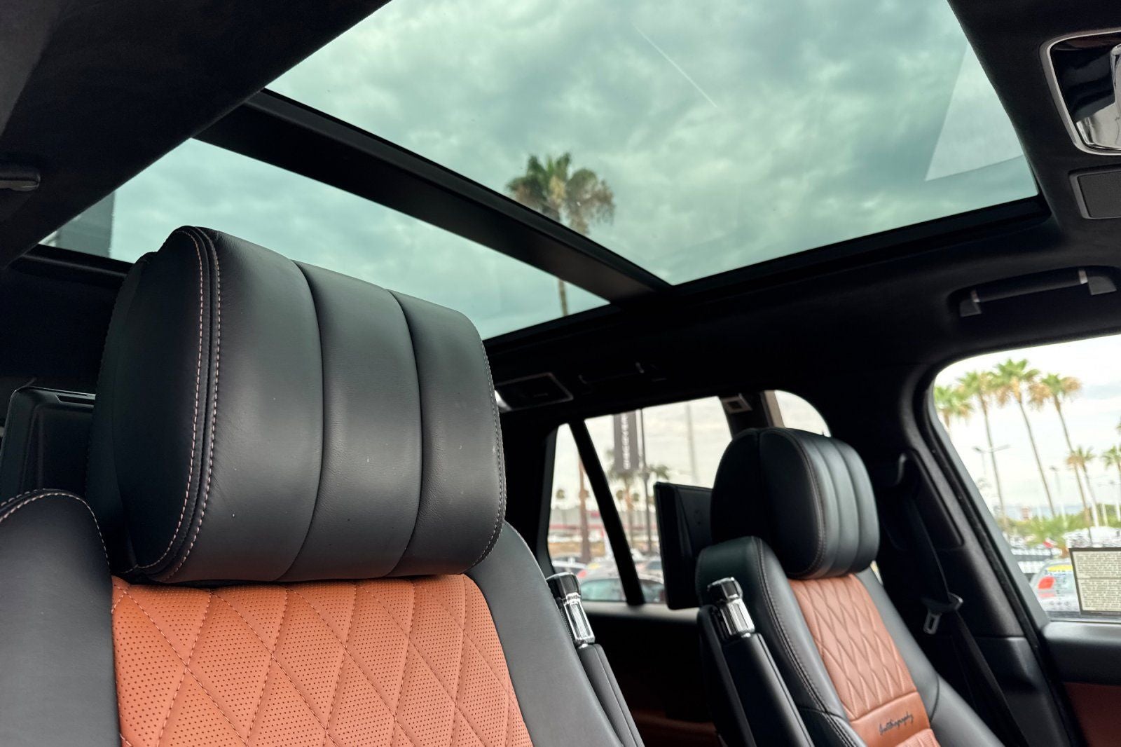 2017 Land Rover Range Rover SVAutobiography