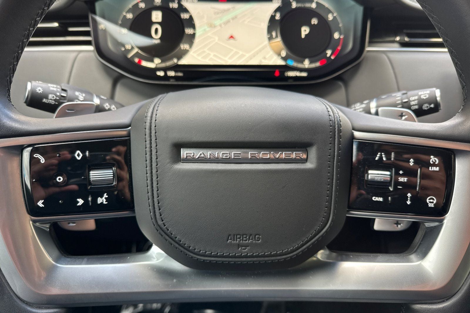 2023 Land Rover Range Rover Autobiography