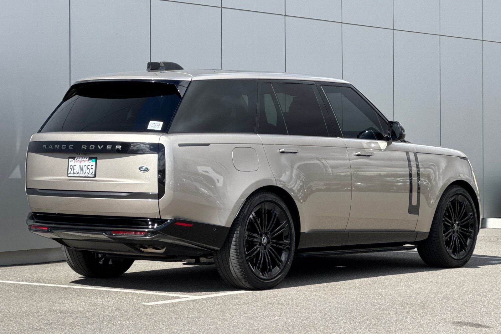2023 Land Rover Range Rover Autobiography