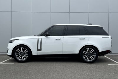 2023 Land Rover Range Rover SE