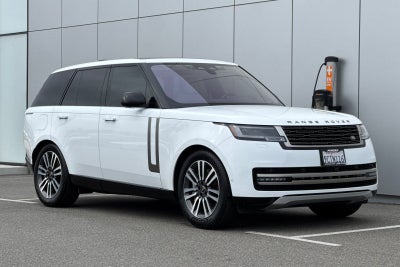 2023 Land Rover Range Rover SE