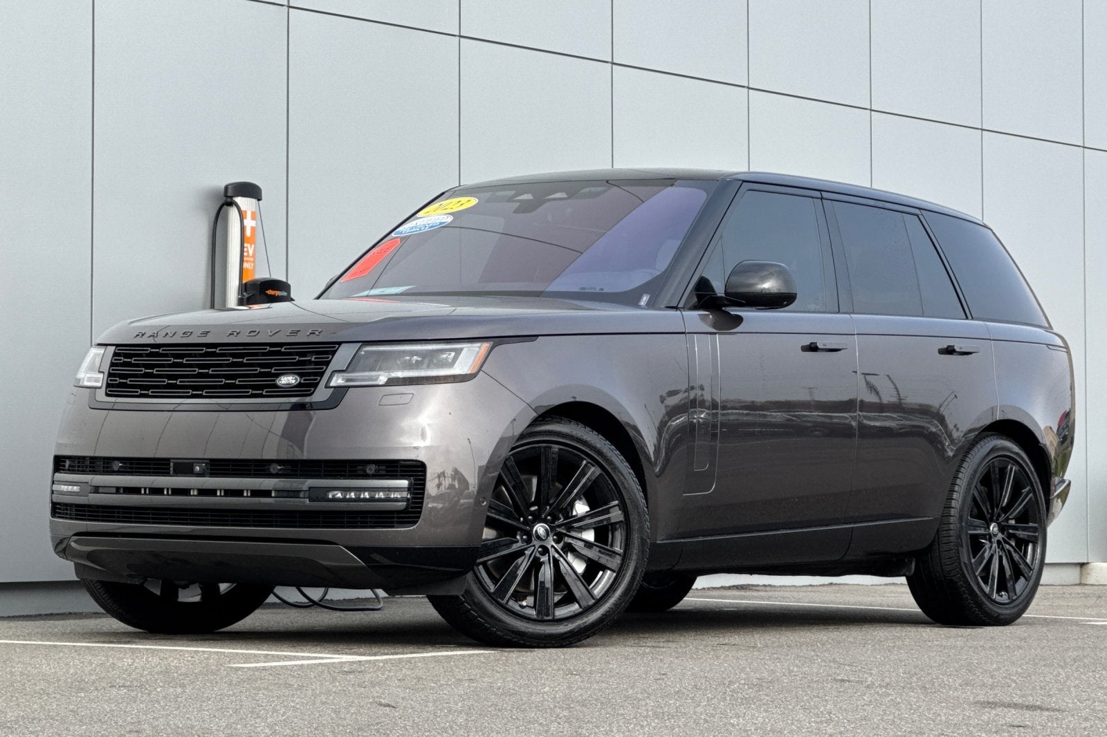 2023 Land Rover Range Rover SE