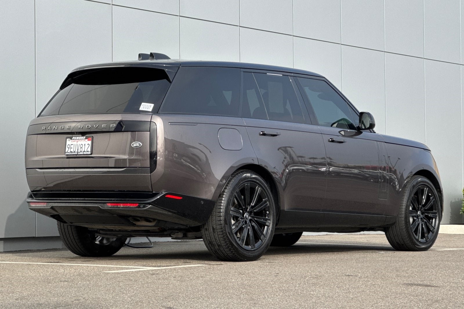 2023 Land Rover Range Rover SE