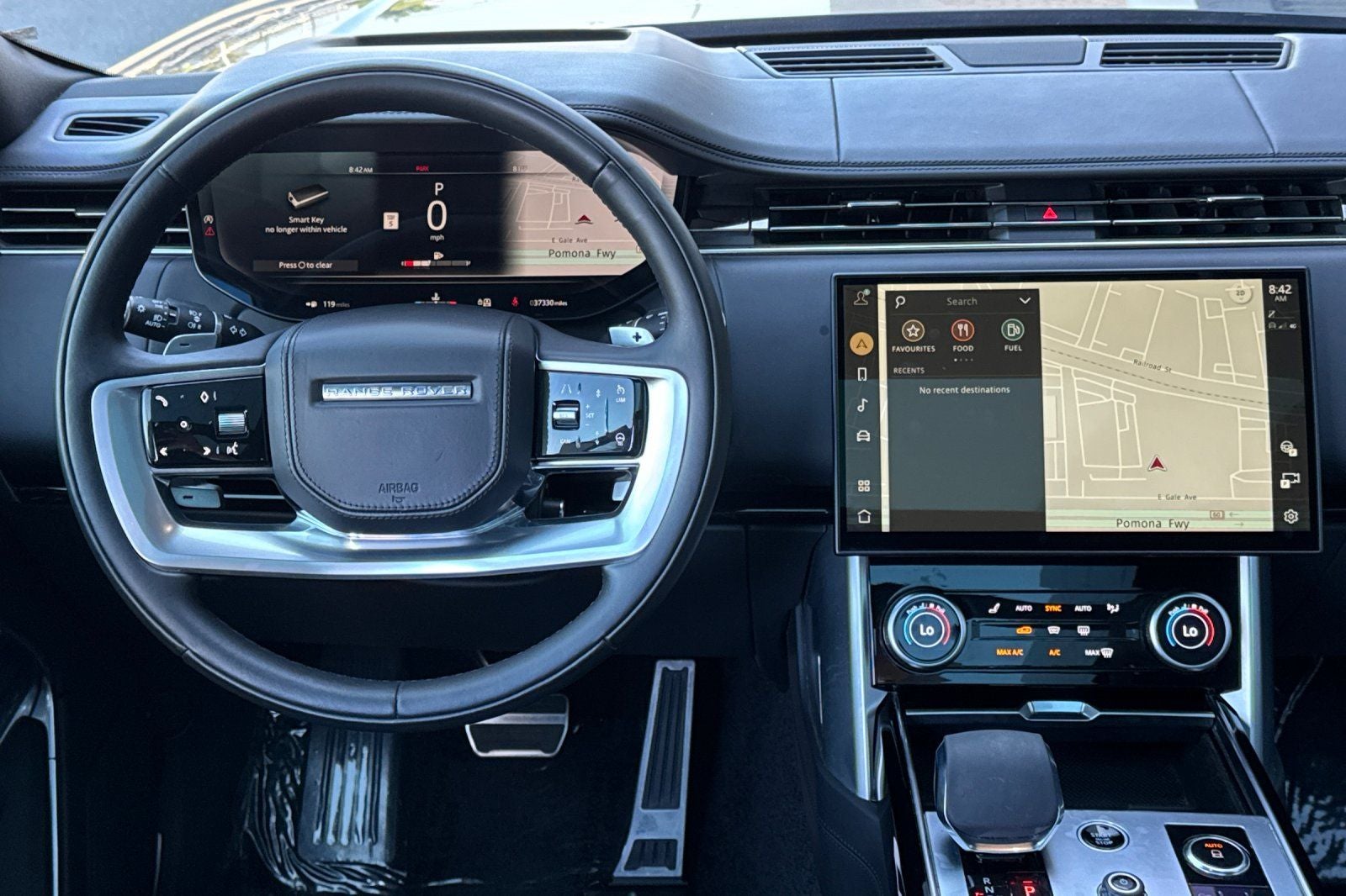 2023 Land Rover Range Rover SE