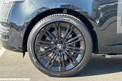 2023 Land Rover Range Rover SE