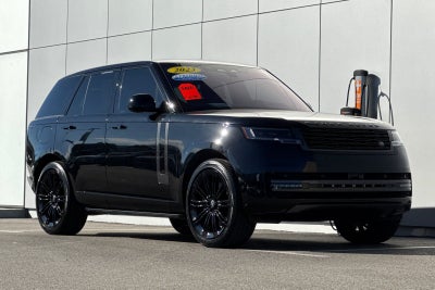 2023 Land Rover Range Rover SE
