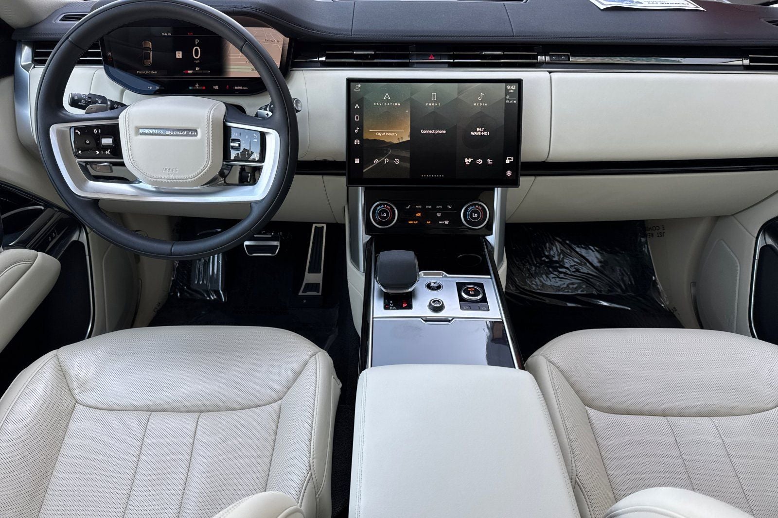 2023 Land Rover Range Rover SE