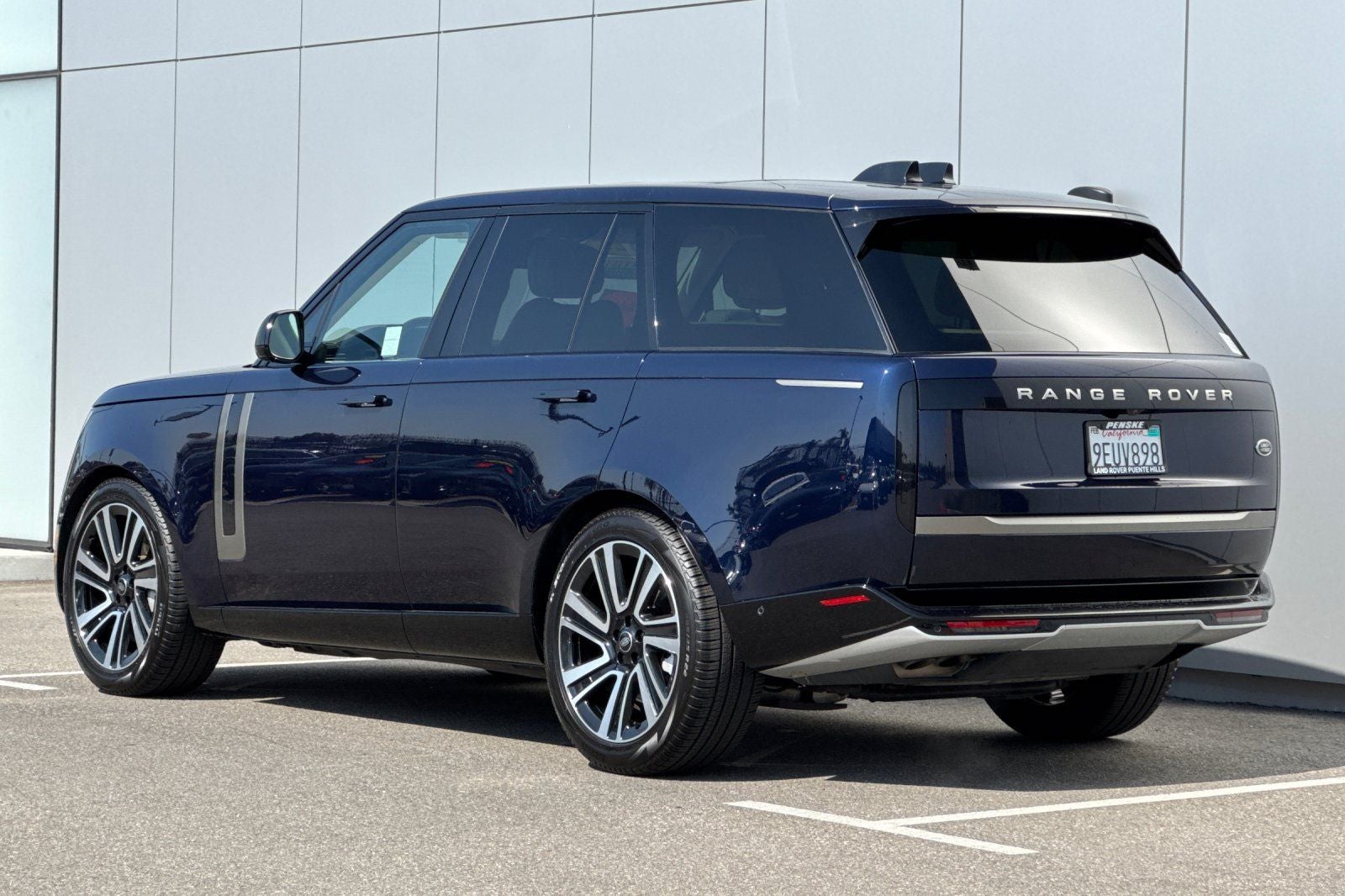 2023 Land Rover Range Rover SE