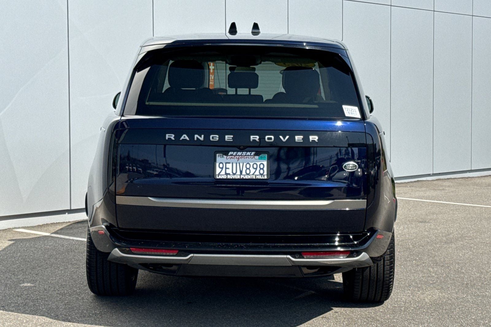 2023 Land Rover Range Rover SE