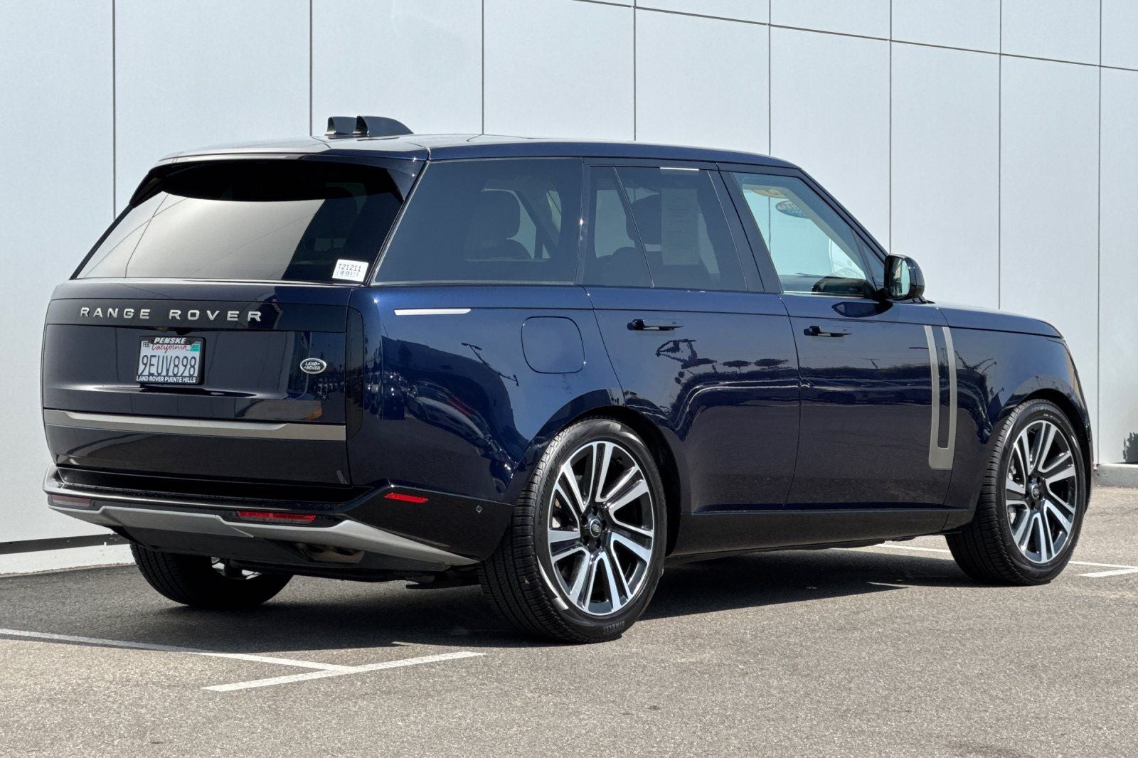 2023 Land Rover Range Rover SE