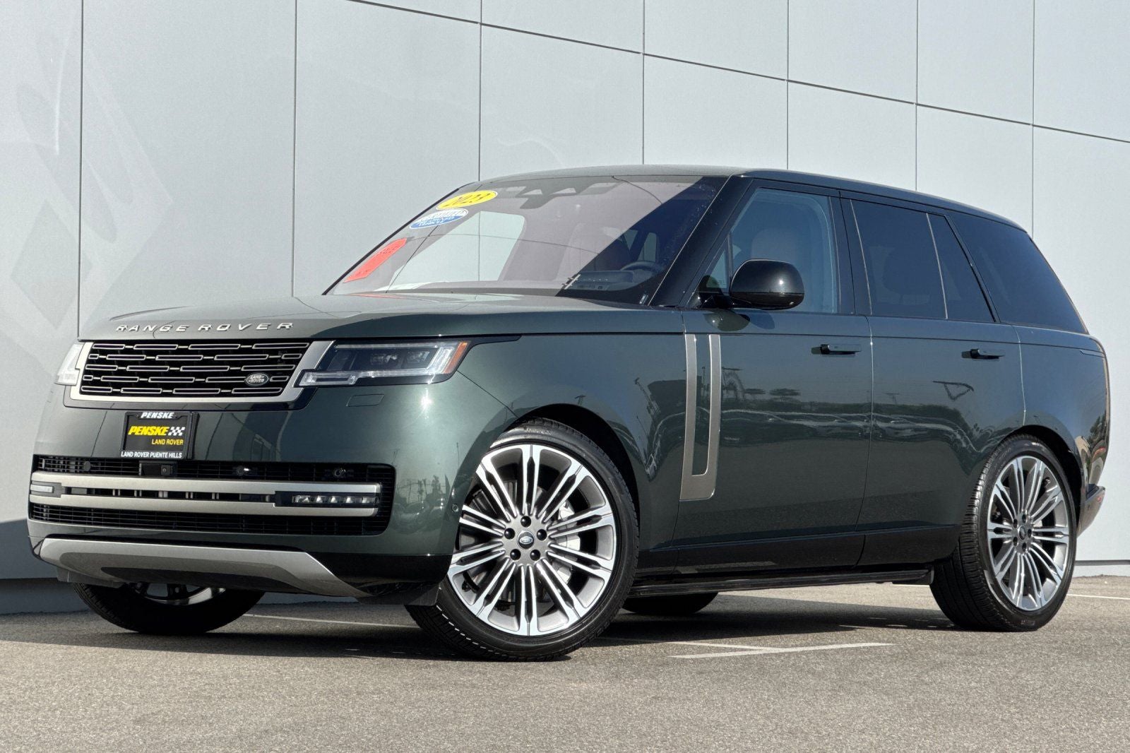2023 Land Rover Range Rover SE