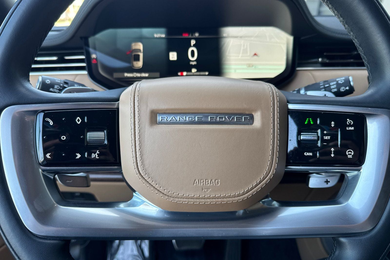 2023 Land Rover Range Rover SE