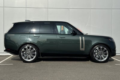 2023 Land Rover Range Rover SE