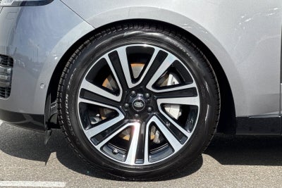2023 Land Rover Range Rover SE