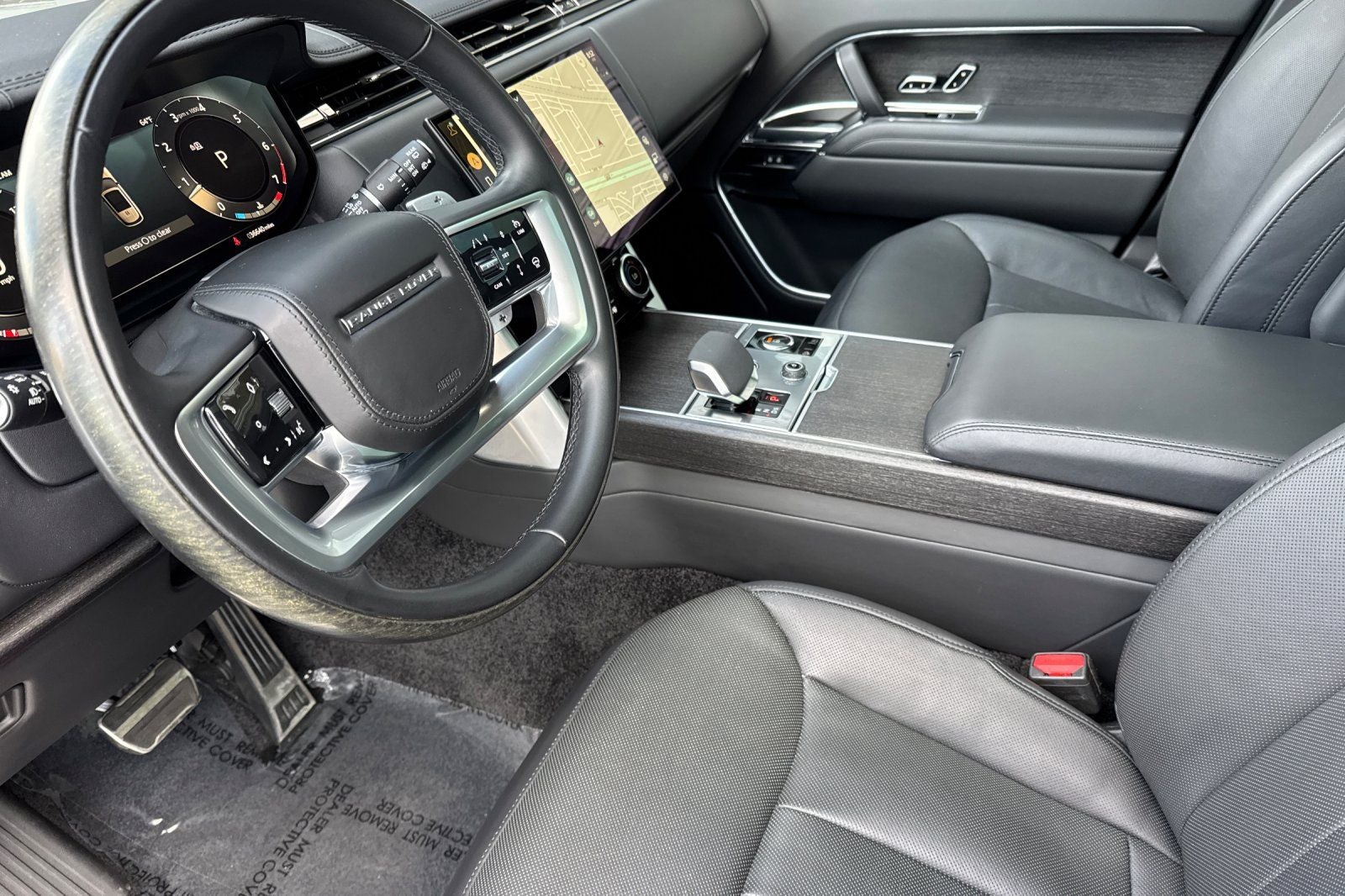 2023 Land Rover Range Rover SE
