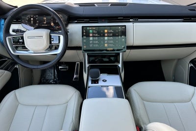 2025 Land Rover Range Rover SE