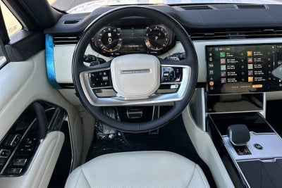 2025 Land Rover Range Rover SE