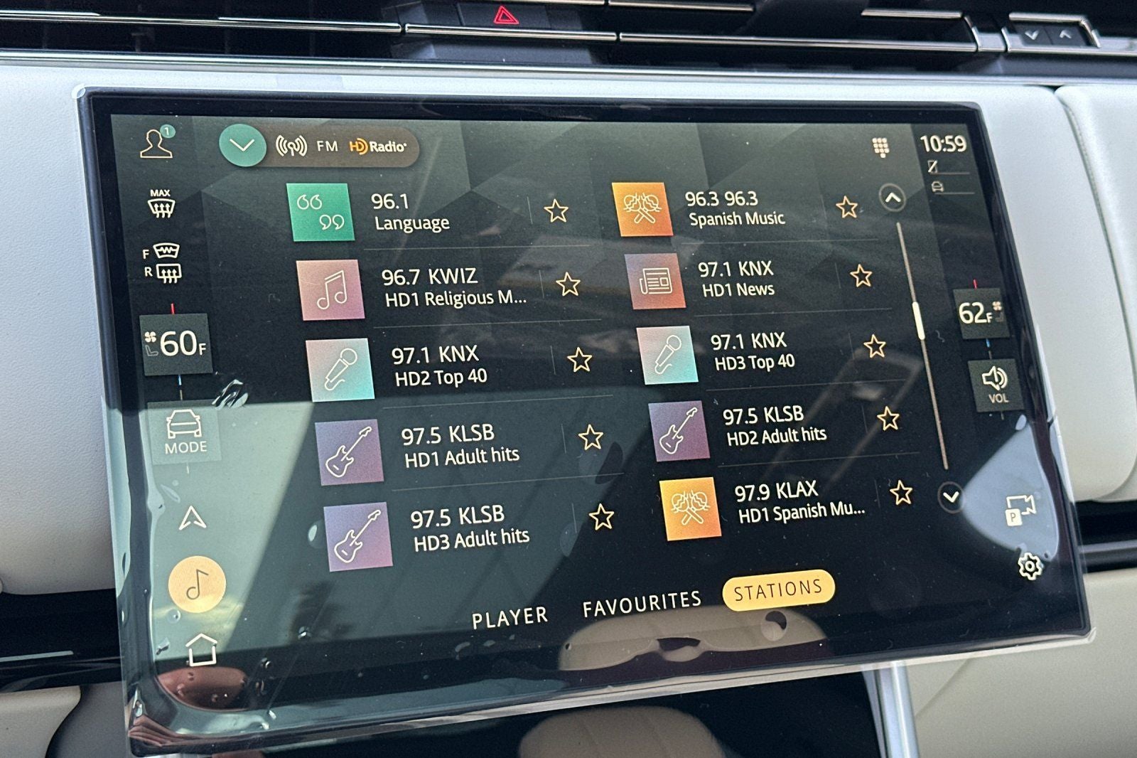 2025 Land Rover Range Rover SE