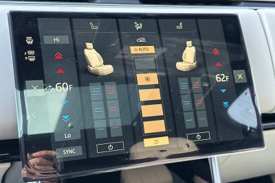 2025 Land Rover Range Rover SE