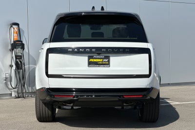 2025 Land Rover Range Rover SE