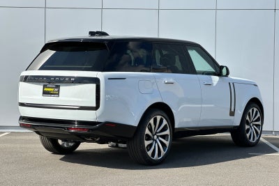 2025 Land Rover Range Rover SE